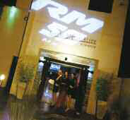 nya-82-resortes-rm-cumplio-50-anios-02