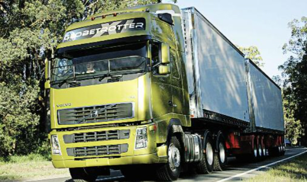 pes-88-el-camion-volvo-fh-larga-distancia-02