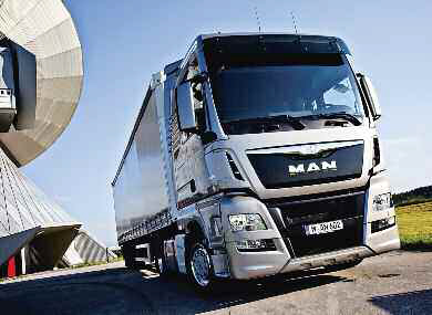 pes-60-el-camion-man-tgx-tipmatic-automatizado-03