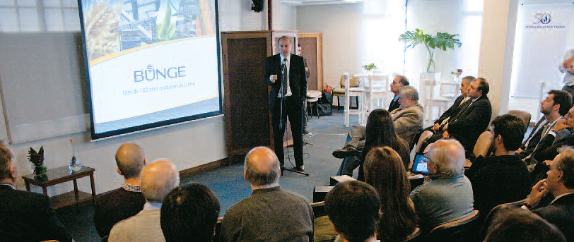 pes-54-bunge-argentina-presento-su-nuevo-producto-bunge-track-02