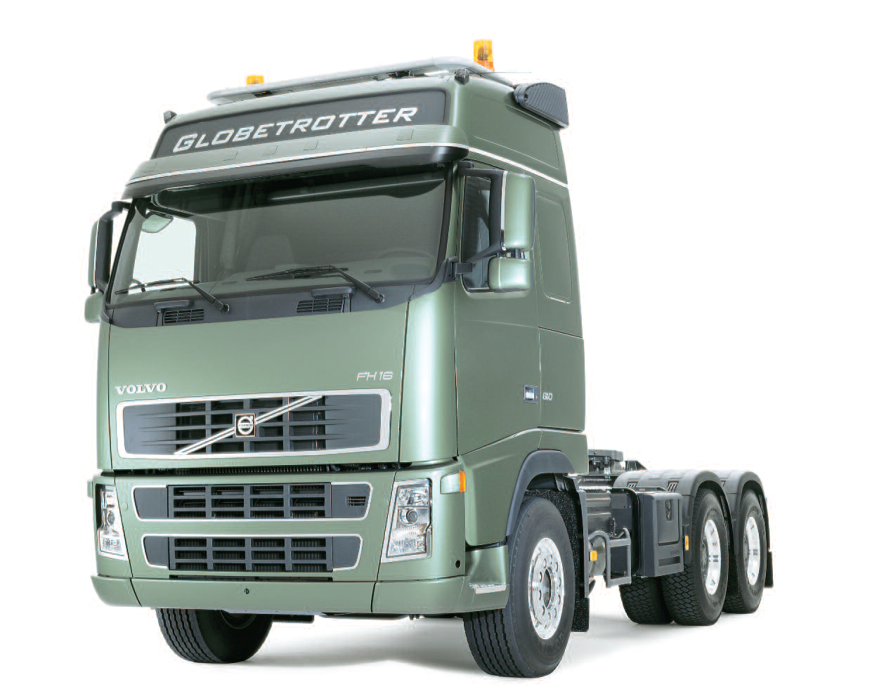 pes-56-el-camion-volvo-fh-monta-el-motor-euro6-01