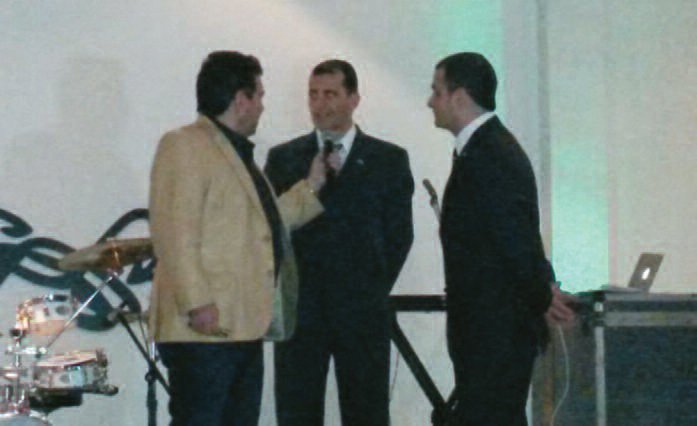 tap-152-resortes-rm-cumplio-50-anos-02