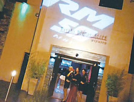 tap-152-resortes-rm-cumplio-50-anos-03