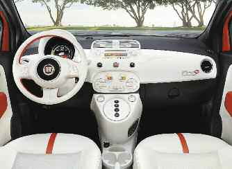 tap-153-el-fiat-500e-electrico-01