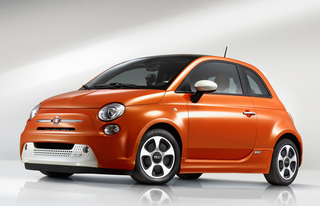tap-158-el-fiat-500e-electrico-01