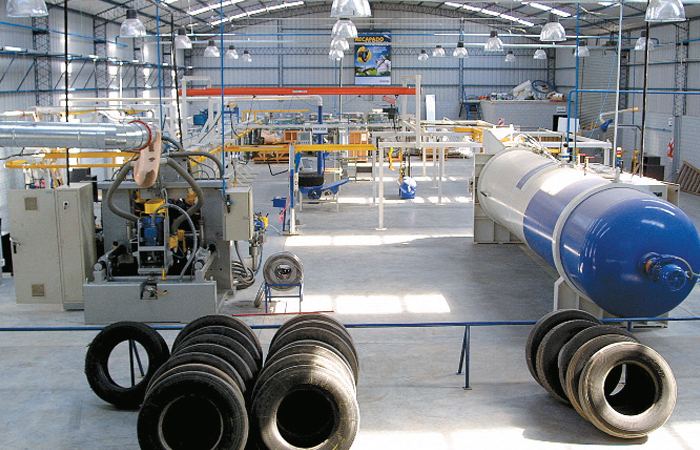 michelin-inauguro-una-planta-de-recapado-en-tandil-04