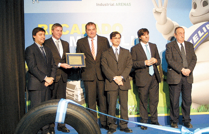 michelin-inauguro-una-planta-de-recapado-en-tandil-05
