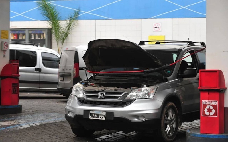 Cada vez más autos de alta gama eligen el GNC