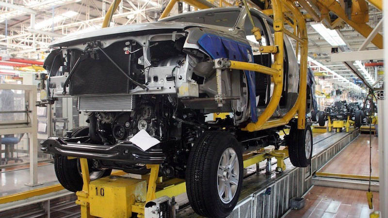 Se analiza un nuevo esquema de retenciones para el sector automotriz