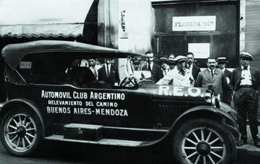 2019-05-23-se-acercan-los-115-aos-de-la-fundacion-del-automovil-club-argentino-4-04