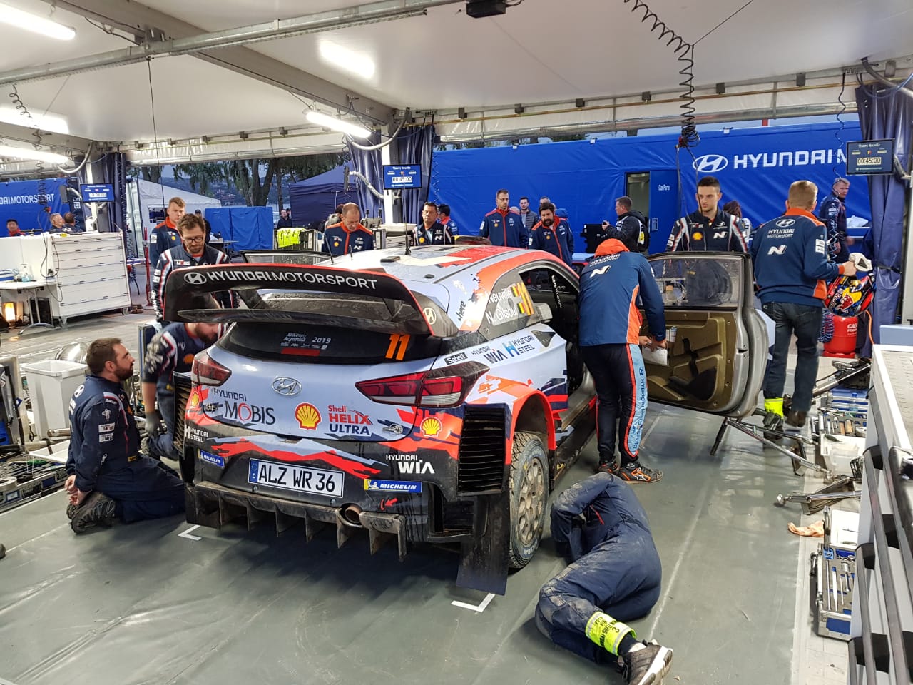 2019-05-03-equipo-hyundai-shell-rally-2019-02
