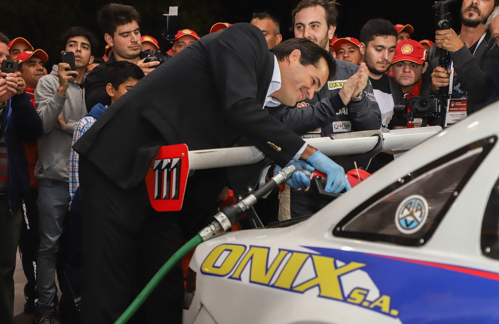 2019-05-23-la-conjuncion-del-esfuerzo-publico-y-privado-permitio-reabrir-la-estacion-de-servicio-central-4-07