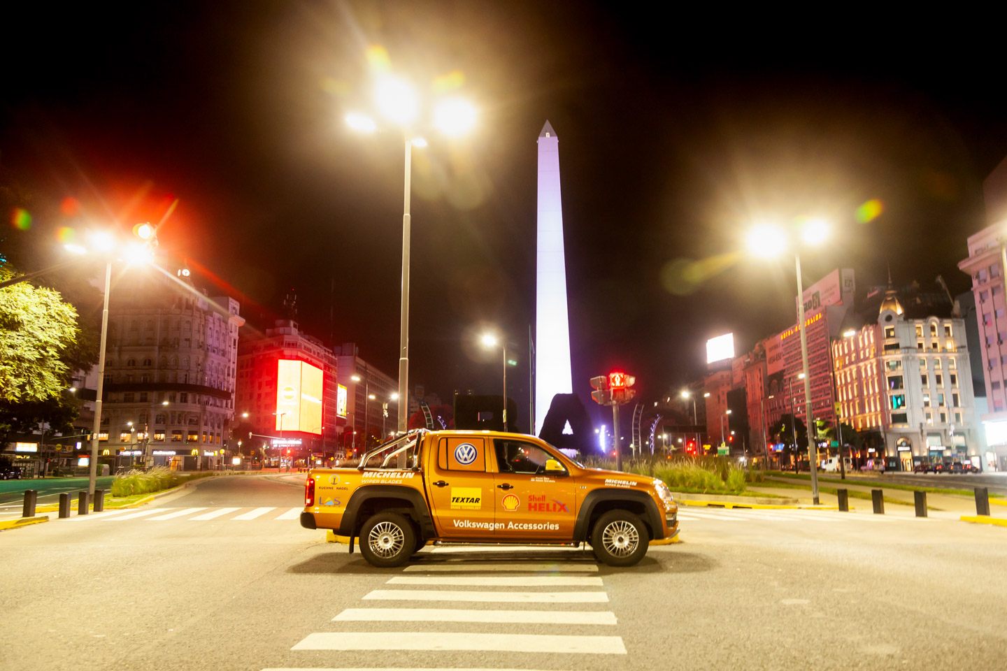 2019-05-31-shell-helix-se-sua-la-travesia-panamericana-world-record-para-atravesar-america-en-menos-de-11-dias-04