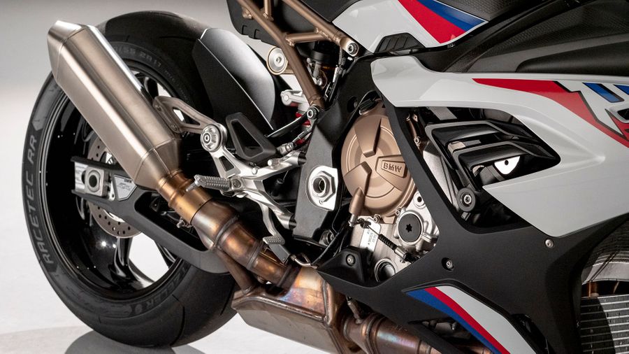 2019-09-12-la-mejor-moto-del-ao-bmw-s1000-rr-3-03