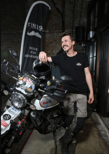 2019-10-10-ducati-scrambler-desert-sled-recorrio-88000-km-y-35-paises-en-381-dias-2-02