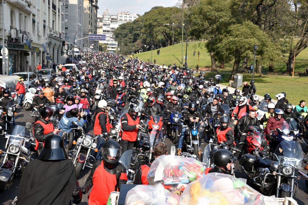 2019-08-16-todos-al-garrahan-con-la-caravana-solidaria-del-kawaclub-05