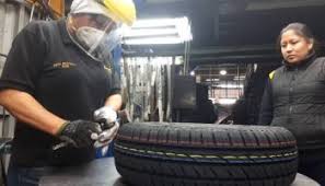 2018-07-20-ecuador-las-mujeres-en-la-produccion-llantera-3-03