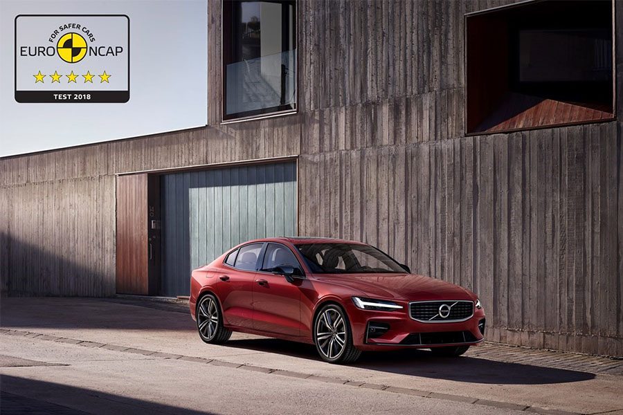 2018-12-28-volvo-cinco-estrellas-en-seguridad-2-02