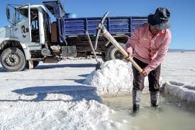 2019-04-05-riesgos-de-abusos-por-las-baterias-electricas-para-la-industria-automotriz-2-02