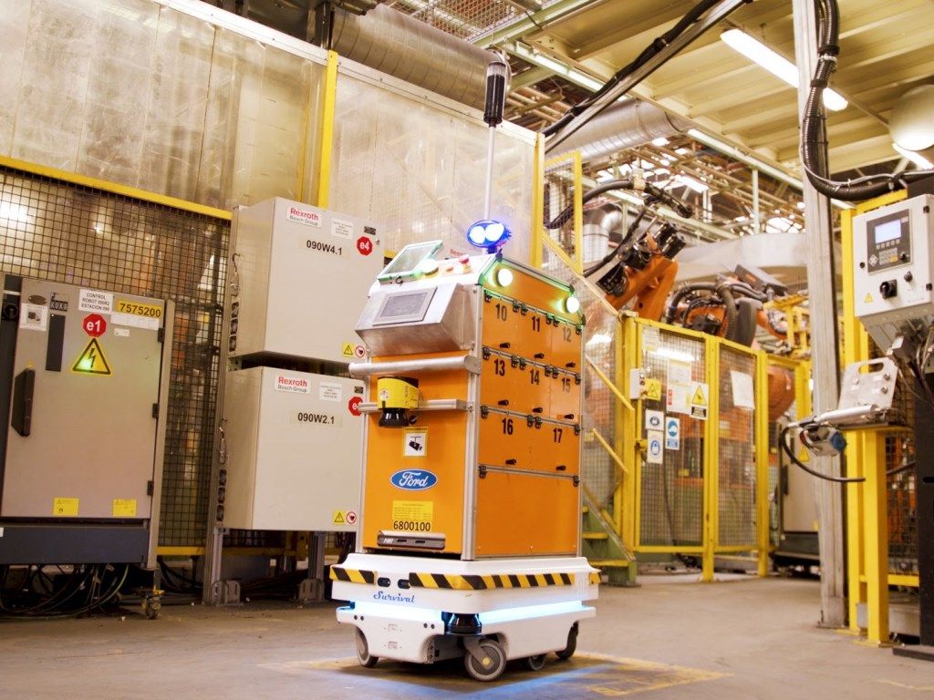 2019-06-14-ford-utiliza-un-robot-con-tecnologia-de-conduccion-autono3-03