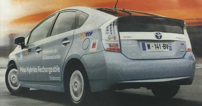 2019-07-10-el-toyota-prius-plug-in-2-01