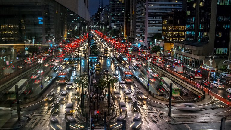 2019-08-02-el-primer-laser-semiconductor-aec-q102-grado-1-apto-para-uso-automotriz-en-el-mundo-2-02