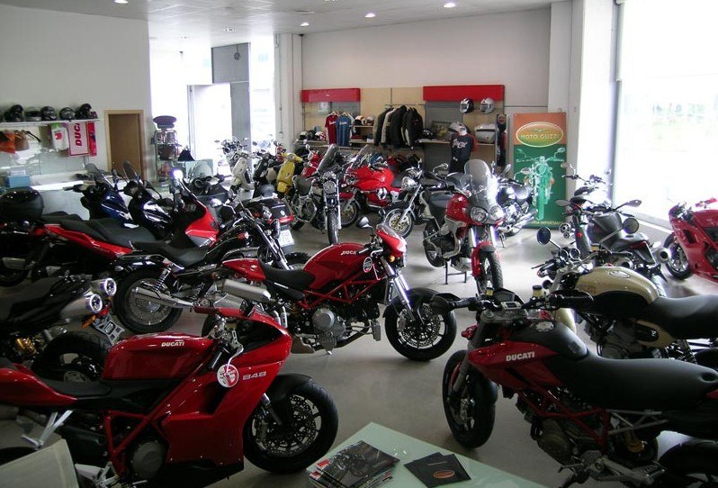 2018-08-31-estrategias-en-la-industria-de-la-motocicleta-2-02