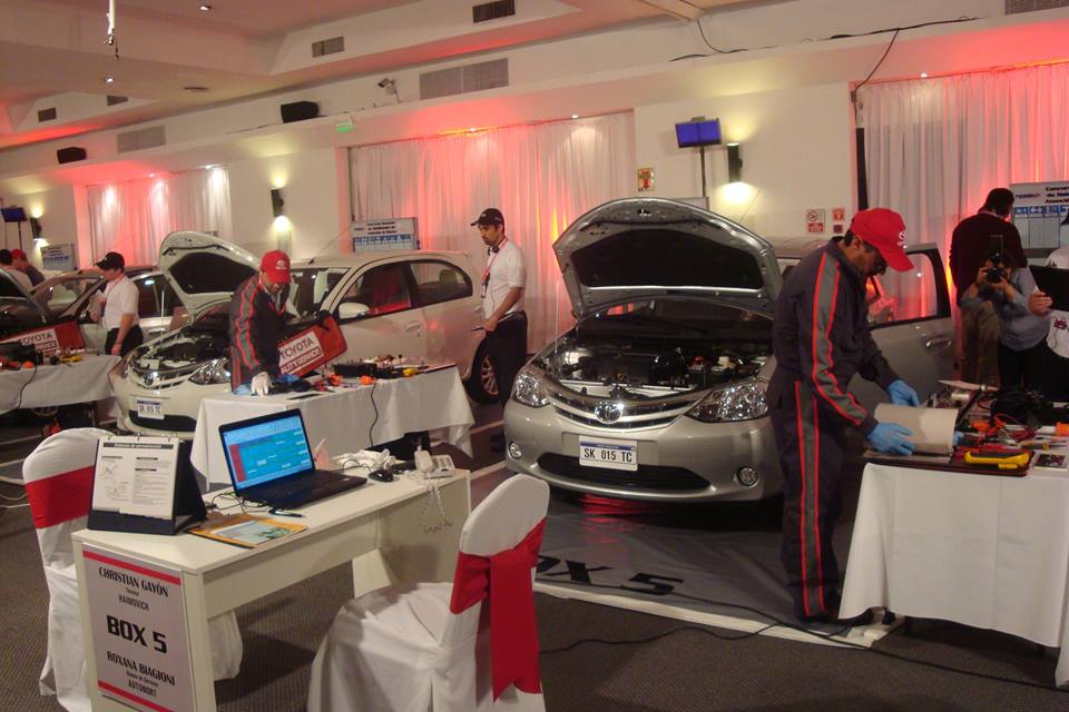 2018-12-07-concurso-nacional-de-habilidades-tecnicas-y-atencion-al-cliente-toyota-2018-2-02