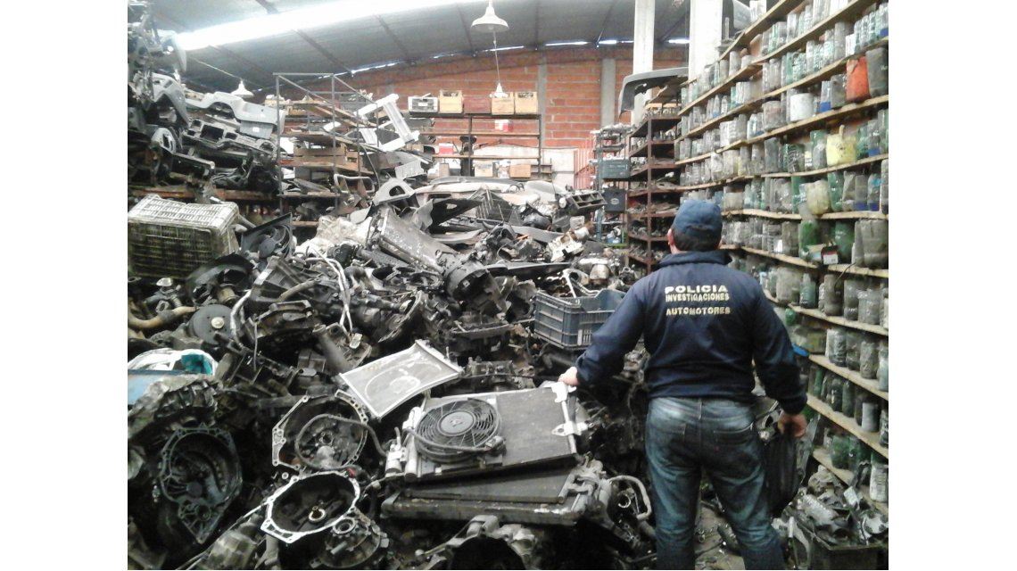 2018-12-07-una-nueva-modalidad-en-el-mercado-negro-de-autopartes-3-03