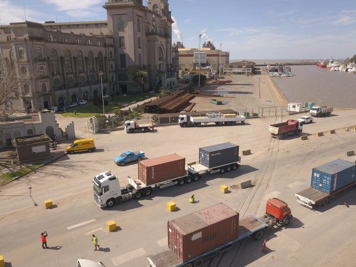 2018-09-28-el-primer-bitren-en-el-puerto-de-buenos-aires-2-02