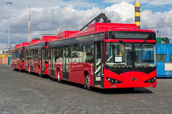 2019-08-02-la-flota-de-busas-electricos-mas-grande-del-pais-2-02