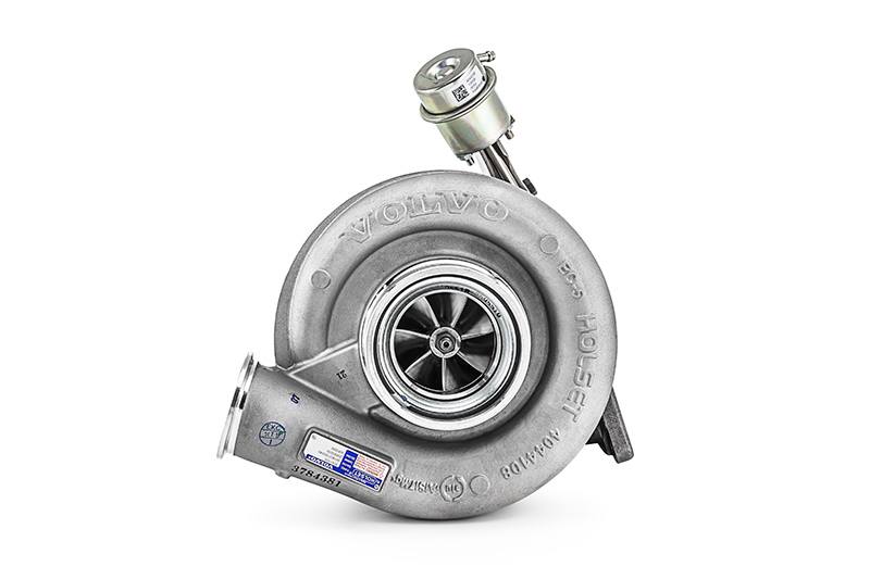 2019-09-06-volvo-es-el-primer-fabricante-en-lanzar-una-garantia-de-24-meses-para-repuestos-genuinos-02