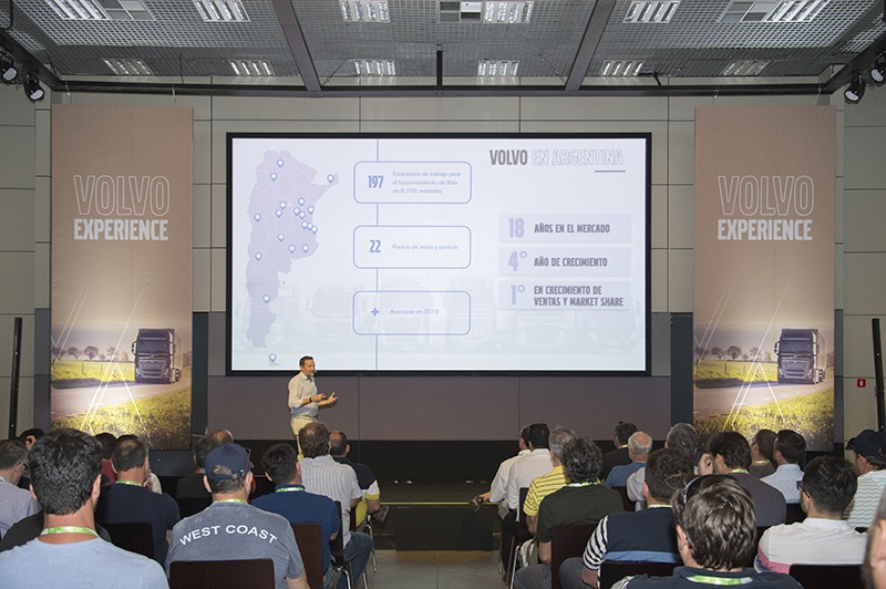 2019-10-04-productores-argentinos-visitaron-la-planta-de-camiones-volvo-en-brasil-6-06