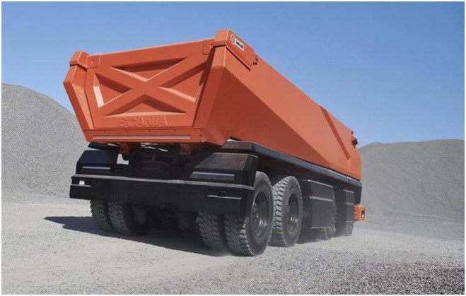 2019-10-04-un-camion-scania-sin-cabina-3-03